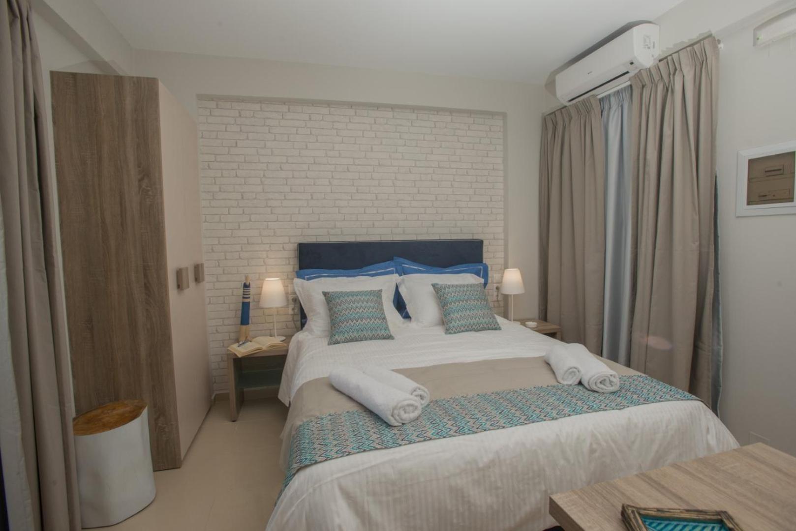 Léntas Athina Residence מראה חיצוני תמונה