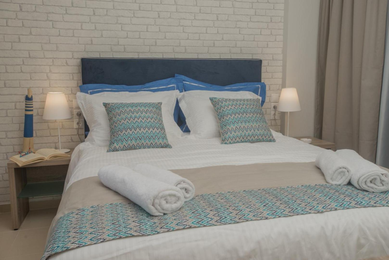Léntas Athina Residence מראה חיצוני תמונה