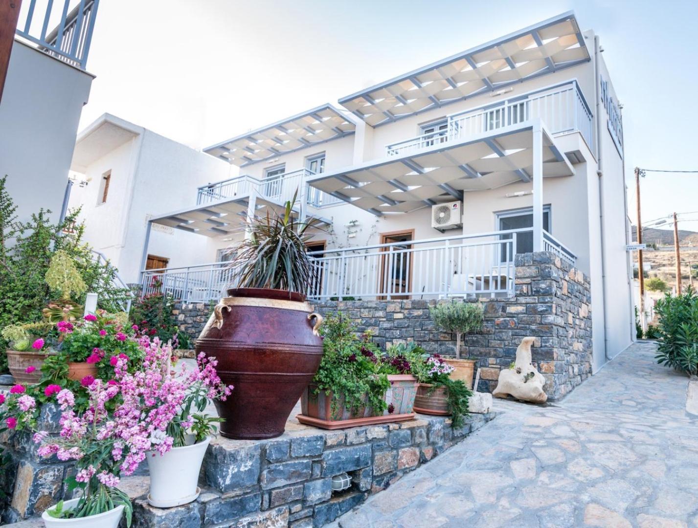 Léntas Athina Residence מראה חיצוני תמונה